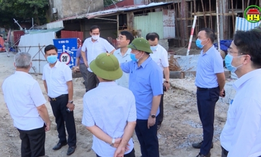 Chủ tịch UBND tỉnh Nguyễn Văn Phóng kiểm tra tiến độ dự án cải tạo, nâng cấp đường ĐT.387