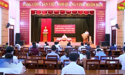 Bí thư Tỉnh ủy Nguyễn Hữu Nghĩa làm việc với BTV huyện ủy Yên Mỹ