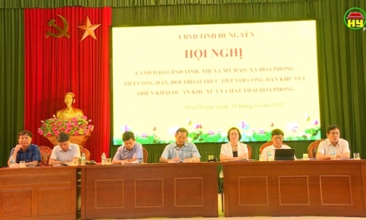 Đối thoại với các hộ dân xã Hoà Phong về xây nhà máy xử lý rác thải