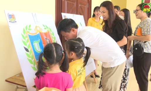 Hội thảo giáo dục lớn lên cùng con