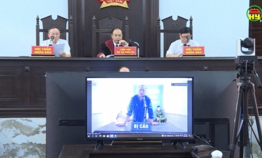 Phiên tòa trực tuyến đầu tiên ở Hưng Yên