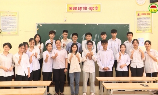 Trường THPT Phù Cừ có 2 thủ khoa trong kỳ thi tốt nghiệp THPT năm 2022