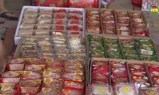 Bánh Trung thu truyền thống vẫn được ưu chuộng