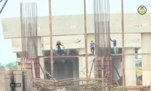 Phấn đấu hoàn thành cầu vượt sông Hồng vào quý II/ 2027