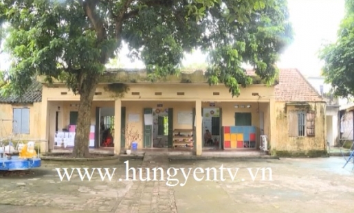 Trường mầm non xã Yên Hòa, huyện Yên Mỹ xuống cấp, đe dọa tính mạng cô và trò