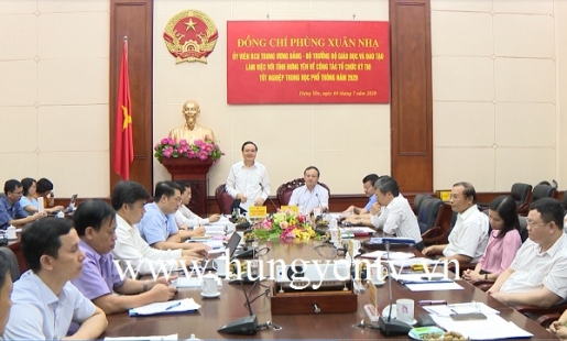 Bộ trưởng Bộ Giáo dục và Đào tạo làm việc tại Hưng Yên