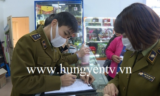 Xử phạt 21 cơ sở bán khẩu trang y tế không niêm yết giá ở Hưng Yên 
