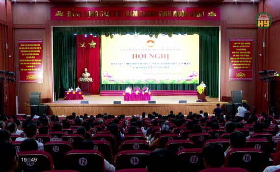 Đồng ch&iacute; B&iacute; thư Tỉnh ủy đối thoại với nh&acirc;n d&acirc;n