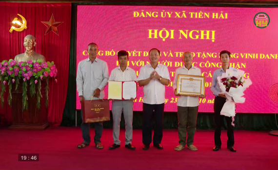 Vinh danh người hoạt động c&aacute;ch mạng