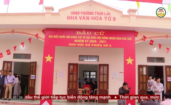 Ng&agrave;y hội non s&ocirc;ng của qu&ecirc; hương, đất nước