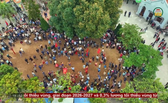 Vật cầu Đền H&eacute;t