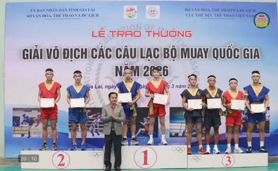 Đội tuyển Muay Hưng Y&ecirc;n gi&agrave;nh huy chương v&agrave;ng