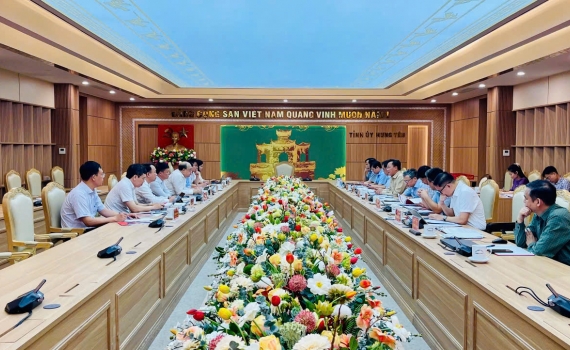 Bí thư Tỉnh ủy Hưng Yên  làm việc với Trường Đại học Bách khoa Hà Nội về việc triển khai dự án xây dựng phân hiệu tại Hưng Yên