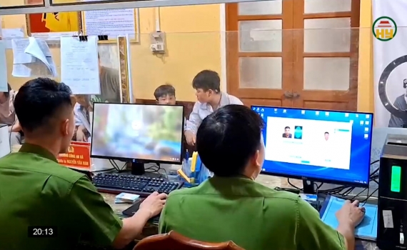 Cấp căn cước c&ocirc;ng d&acirc;n cho học sinh