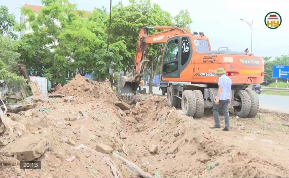 Giải tỏa vi phạm h&agrave;nh lang an to&agrave;n giao th&ocirc;ng
