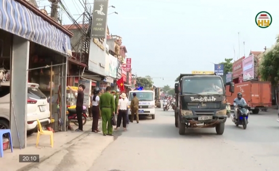 Lập lại trật tự h&agrave;nh lang an to&agrave;n giao th&ocirc;ng